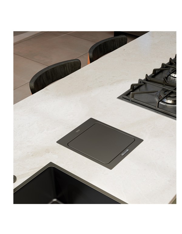 Lixeira de Embutir Tramontina Design Collection Next Black Matte com Sensor 5 L em Aço Inox 94518306