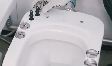 Instalação do assento sanitário Deca Termofixo