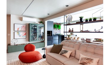 Reforma harmoniza estilos distintos do casal em um décor sofisticado e aconchegante