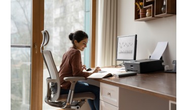Como montar um home office? Confira 4 dicas essenciais da arquiteta Mari Milani