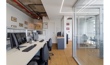 Conexões visuais e memórias afetivas definem projeto corporativo