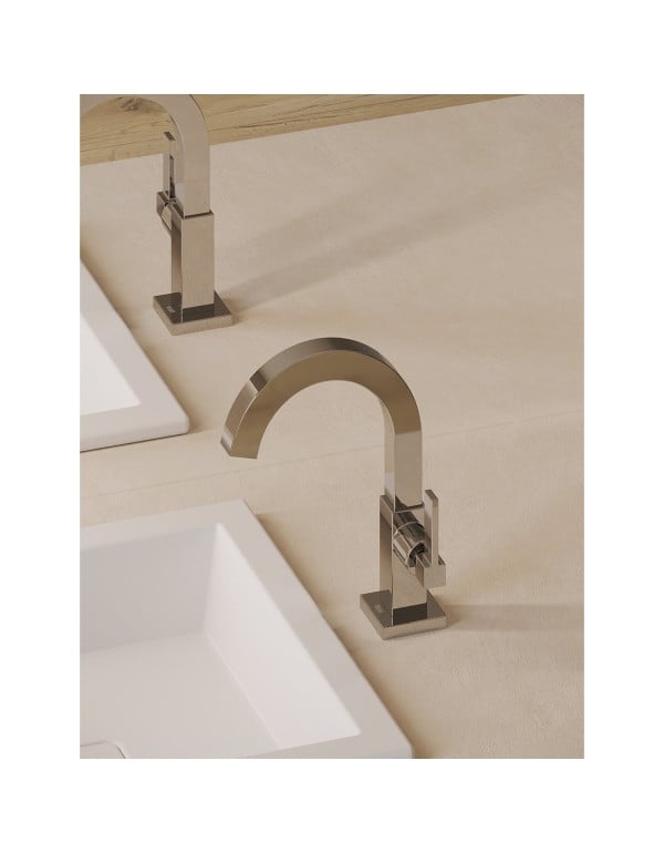 Torneira para Lavatorio de Mesa Bica Alta com Cartucho Ceramico e Arejador Linha Celite Roca Elite Cromado B5002C8CRB
