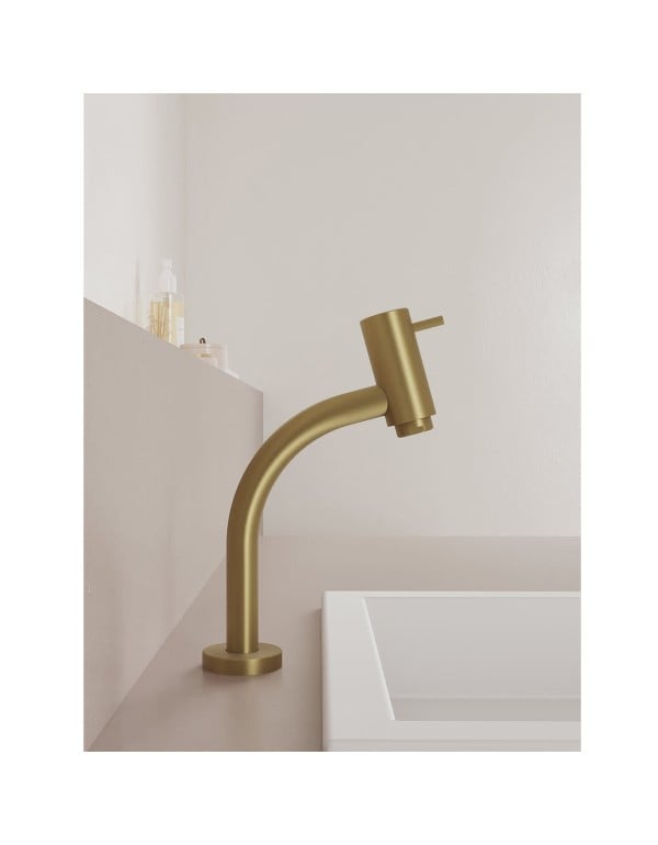 Torneira de Mesa para Lavatorio com Bica Baixa Acabamento Dourado Escovado Gold Matte Linha Basic Roca B5056C7R1B